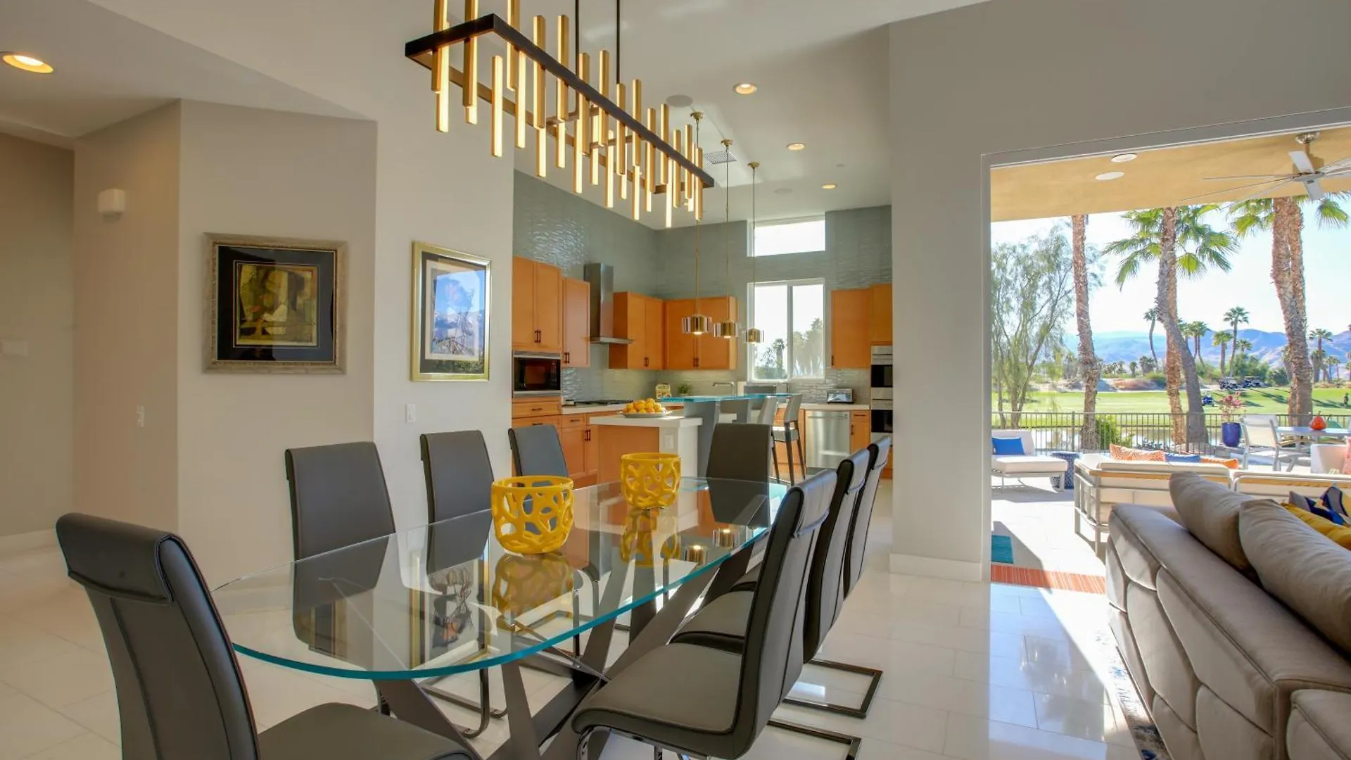 Holiday home Palm Springs Oasis With Pool And Spa On Golf Course!