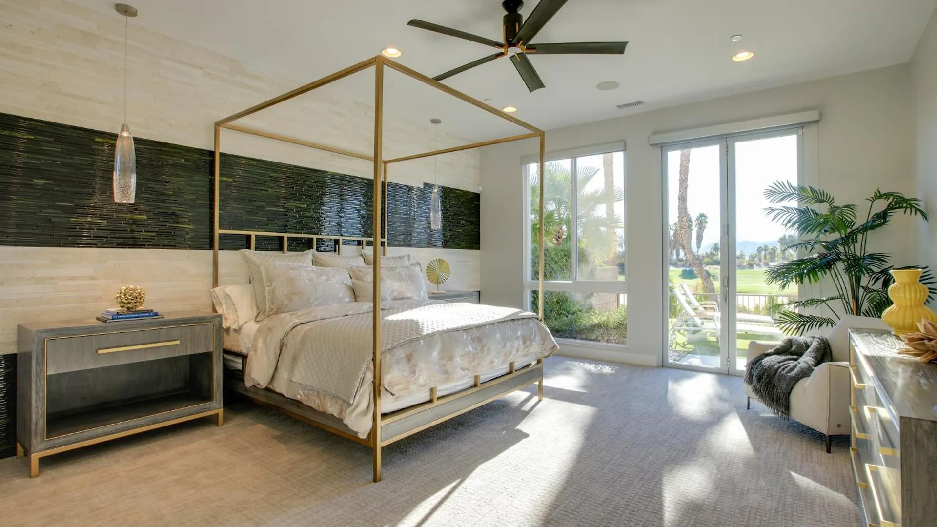 Palm Springs Oasis With Pool And Spa On Golf Course! Palm Springs